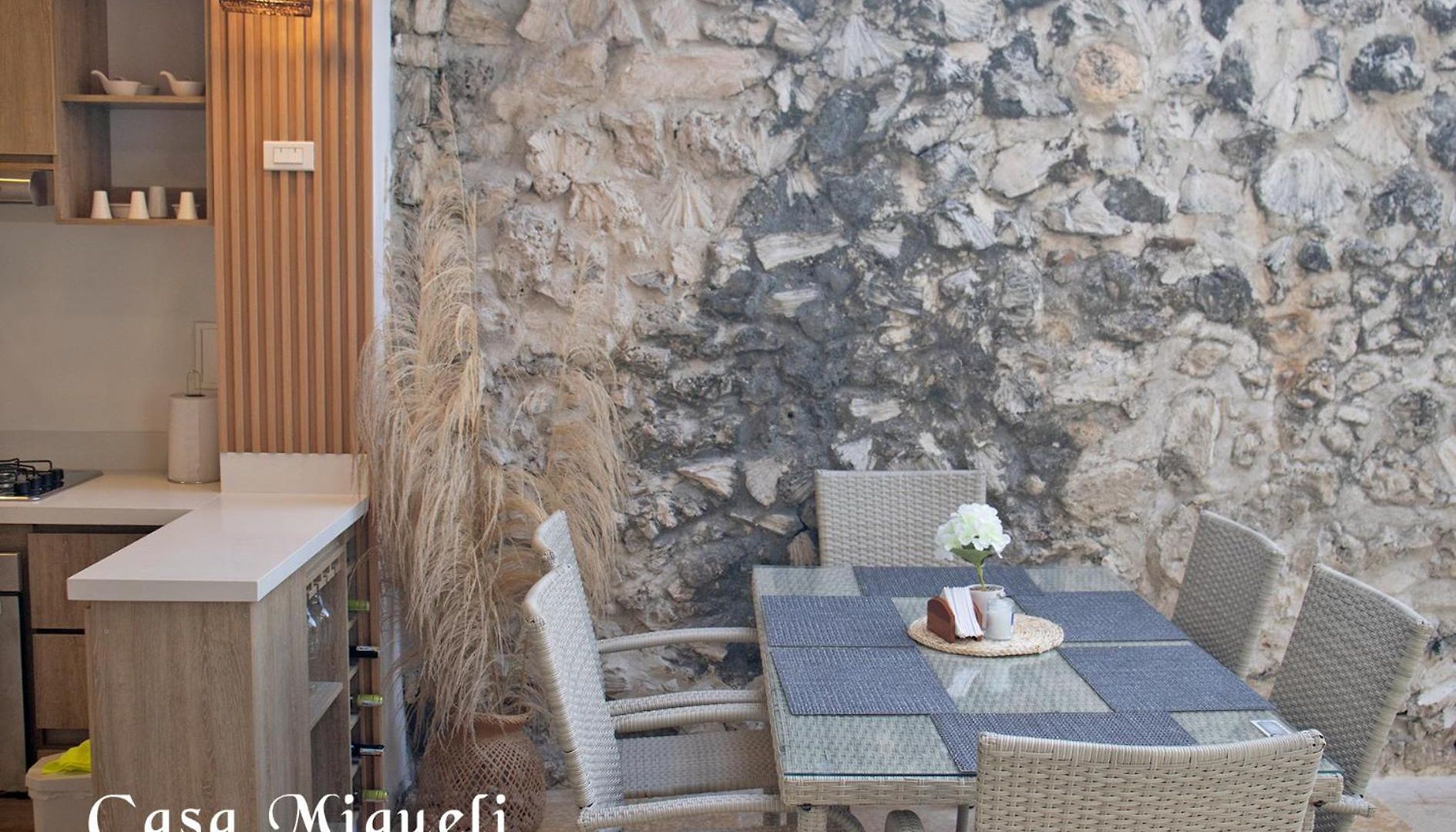 Casa Migueli, Exclusiva Casa Con Jacuzzi En Terraza Сasa de vacaciones