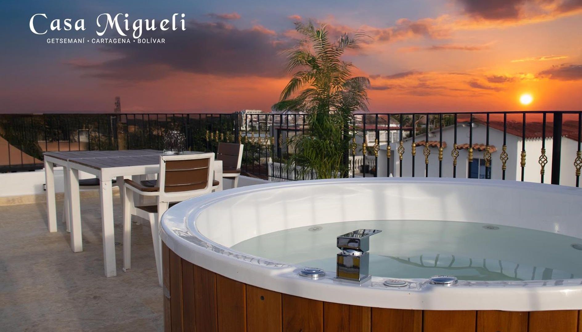 Casa Migueli, Exclusiva Casa Con Jacuzzi En Terraza Сasa de vacaciones
